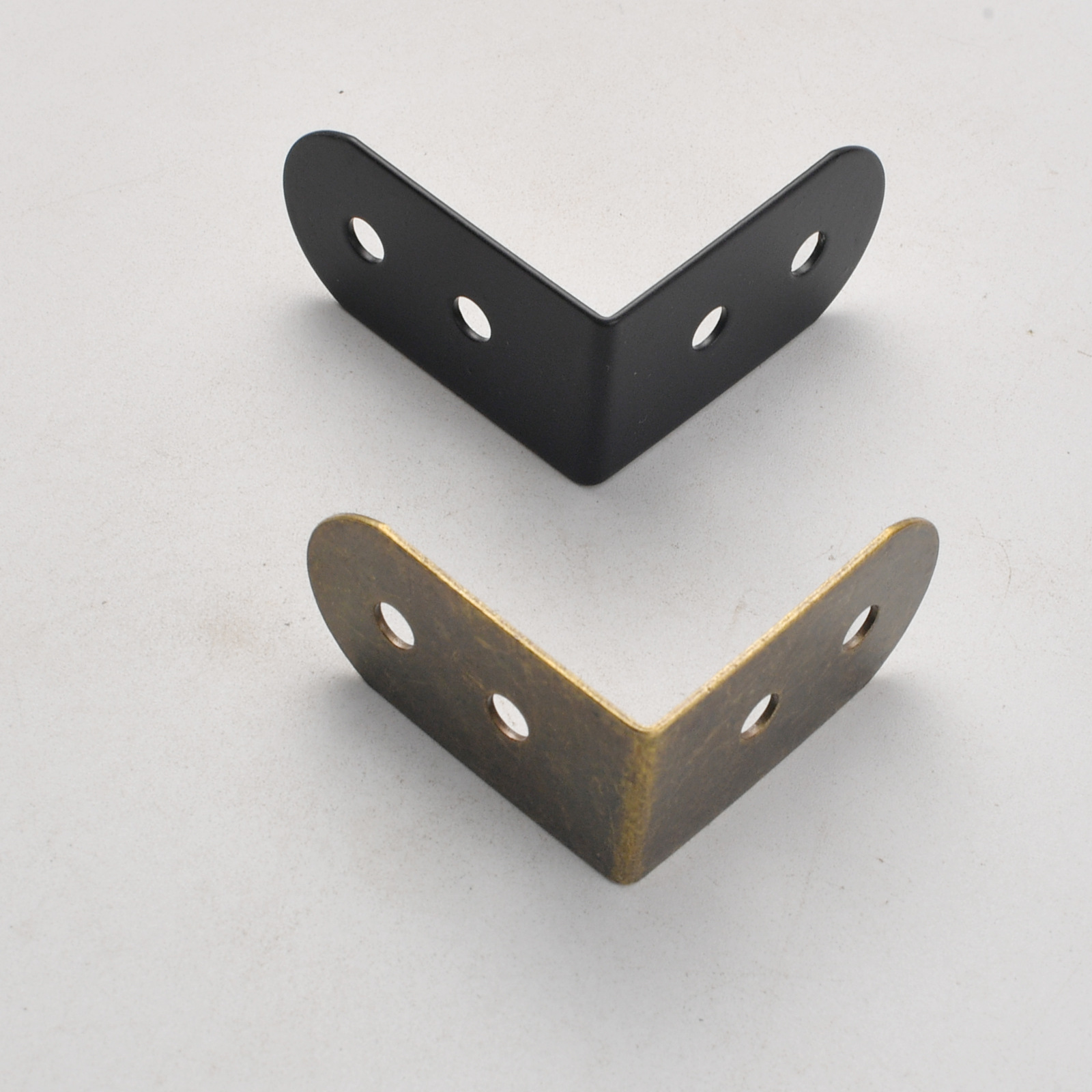 Furniture Hardware Material - Manufacturer Thick iron material Black 90-degree